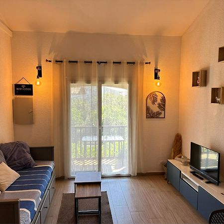 Appartement Duplex 4Pers Climatise - Locations Vld Camargue Saintes-Maries-de-la-Mer Exteriör bild