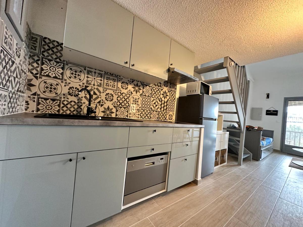 Appartement Duplex 4Pers Climatise - Locations Vld Camargue Saintes-Maries-de-la-Mer Exteriör bild