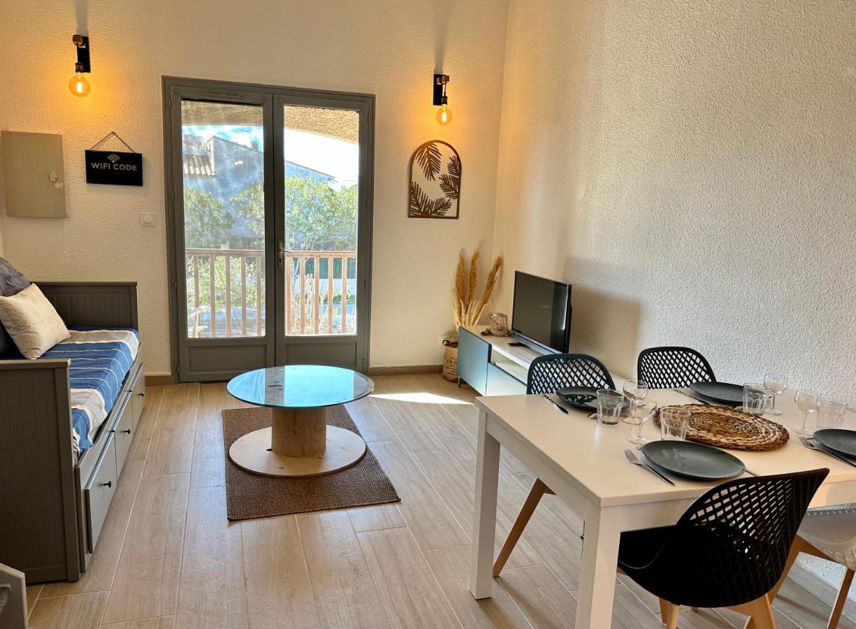 Appartement Duplex 4Pers Climatise - Locations Vld Camargue Saintes-Maries-de-la-Mer Exteriör bild