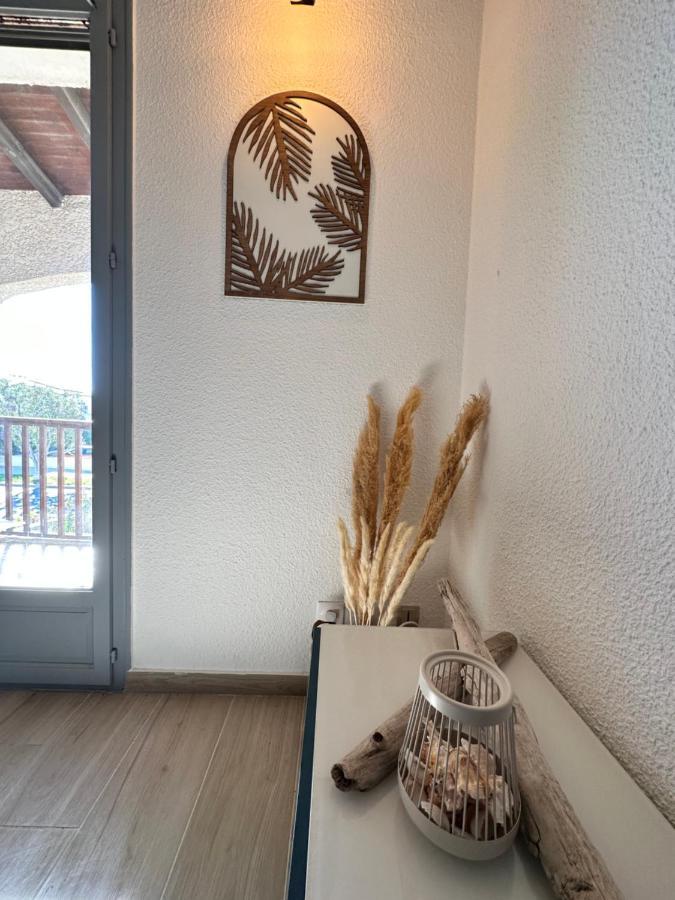 Appartement Duplex 4Pers Climatise - Locations Vld Camargue Saintes-Maries-de-la-Mer Exteriör bild