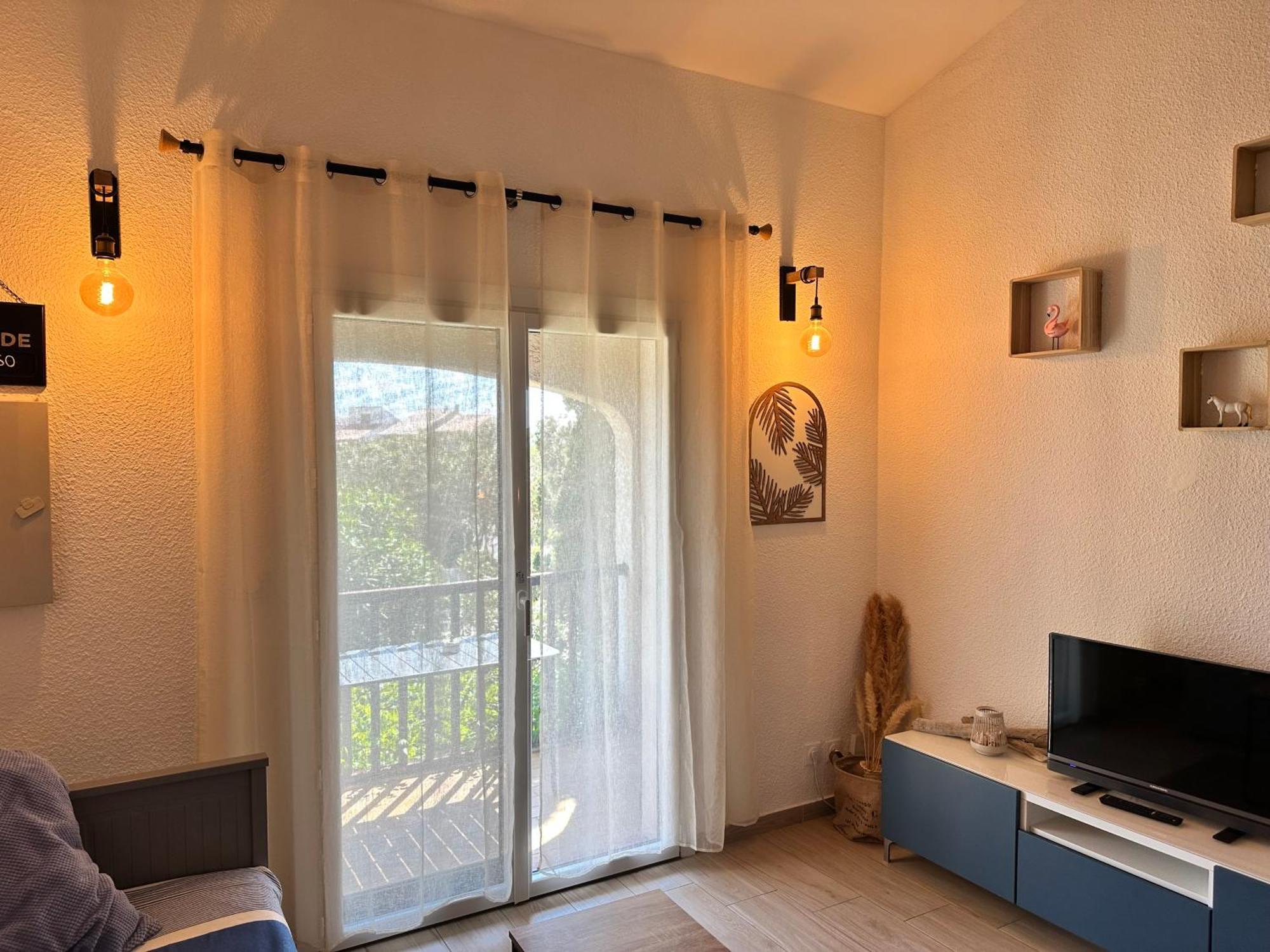 Appartement Duplex 4Pers Climatise - Locations Vld Camargue Saintes-Maries-de-la-Mer Exteriör bild