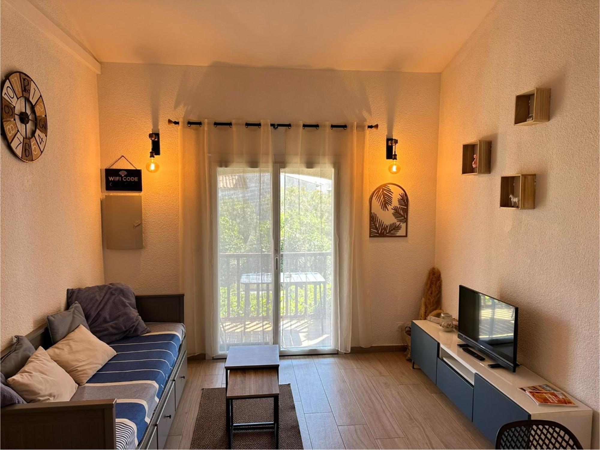 Appartement Duplex 4Pers Climatise - Locations Vld Camargue Saintes-Maries-de-la-Mer Exteriör bild